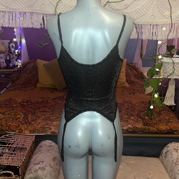 Vintage metallic sparkly shimmer black silver garter strap cami tank top - Picture 3 of 3